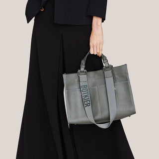 Botkier 23S2825-ALARM_bedford-structured-tote_army-green_D_d080efc1-8267-49b5-bb10-222160821104.jpg