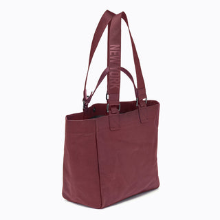 Botkier 23S2824-ALPRT_bedford-tote_port_B.jpg