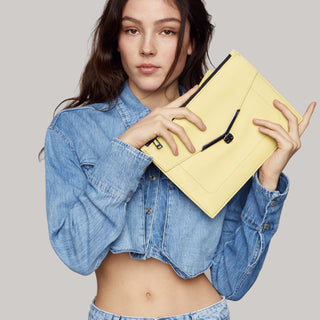 Botkier botkier-accessories_22S224L-ALLEM_valentina-lg-clutch_lemonade_E_923e65d1-9ca7-407b-9521-8d3d0ecd8e18.jpg